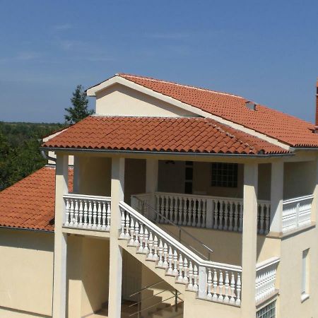 Apartment Cota Vinkuran Buitenkant foto