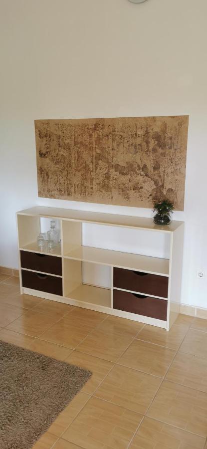 Apartment Cota Vinkuran Buitenkant foto
