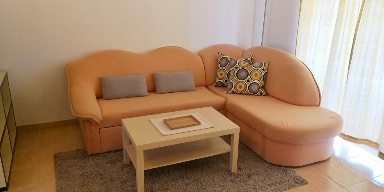 Apartment Cota Vinkuran Buitenkant foto